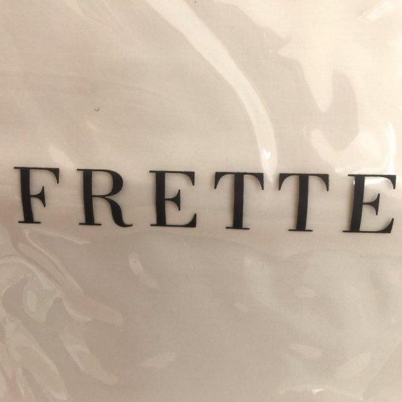 FRETTE 2x Standard Pillowcases ITALY 1Bourdon Beige Embroider 100% Cotton NEW - Picture 3 of 8